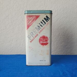 VTG 1969 Nabisco Premium Saltine Crackers Tin Canister - Retro 9.5 Kitchen Decor